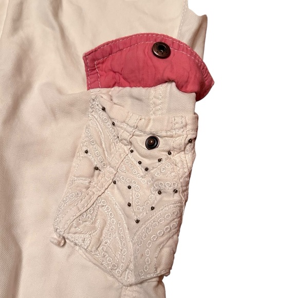 Vintage Da nang White Silk Corgo Pants with Studded Cargo Pockets - Picture 3 of 16